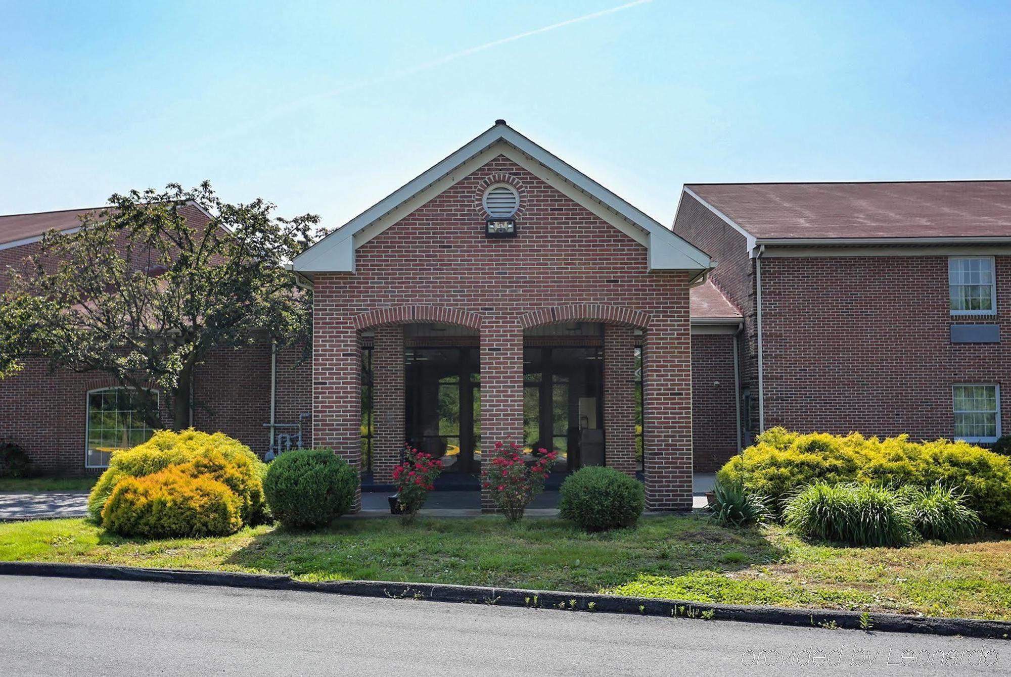 Days & By Wyndham Lancaster Amish Country Mountville