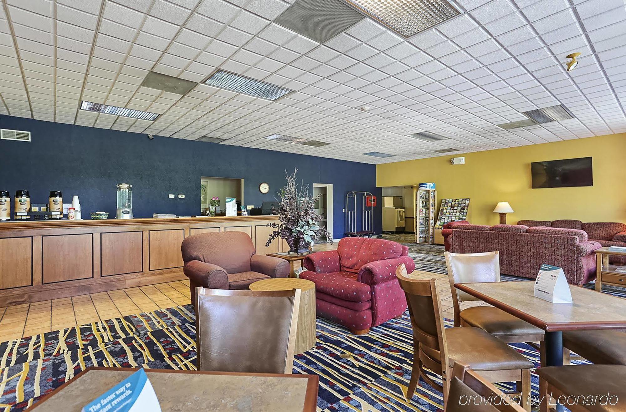 Days & By Wyndham Lancaster Amish Country 3*