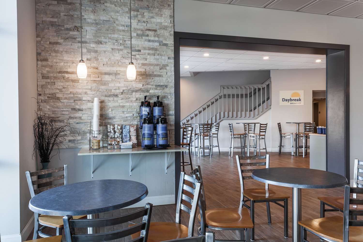 Hotel Days & By Wyndham Lancaster Amish Country Mountville
